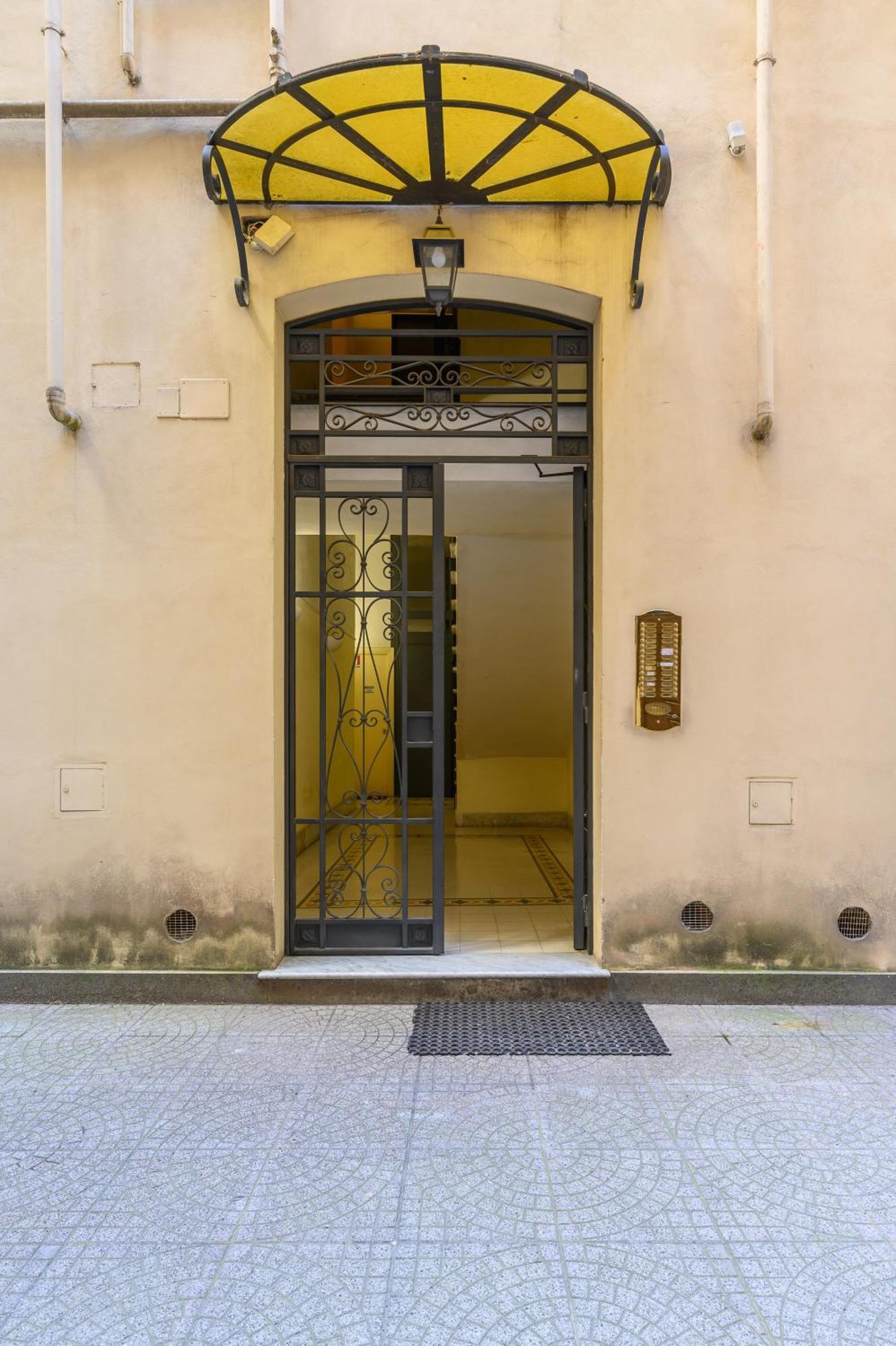 Apartment Via Visconti Rom